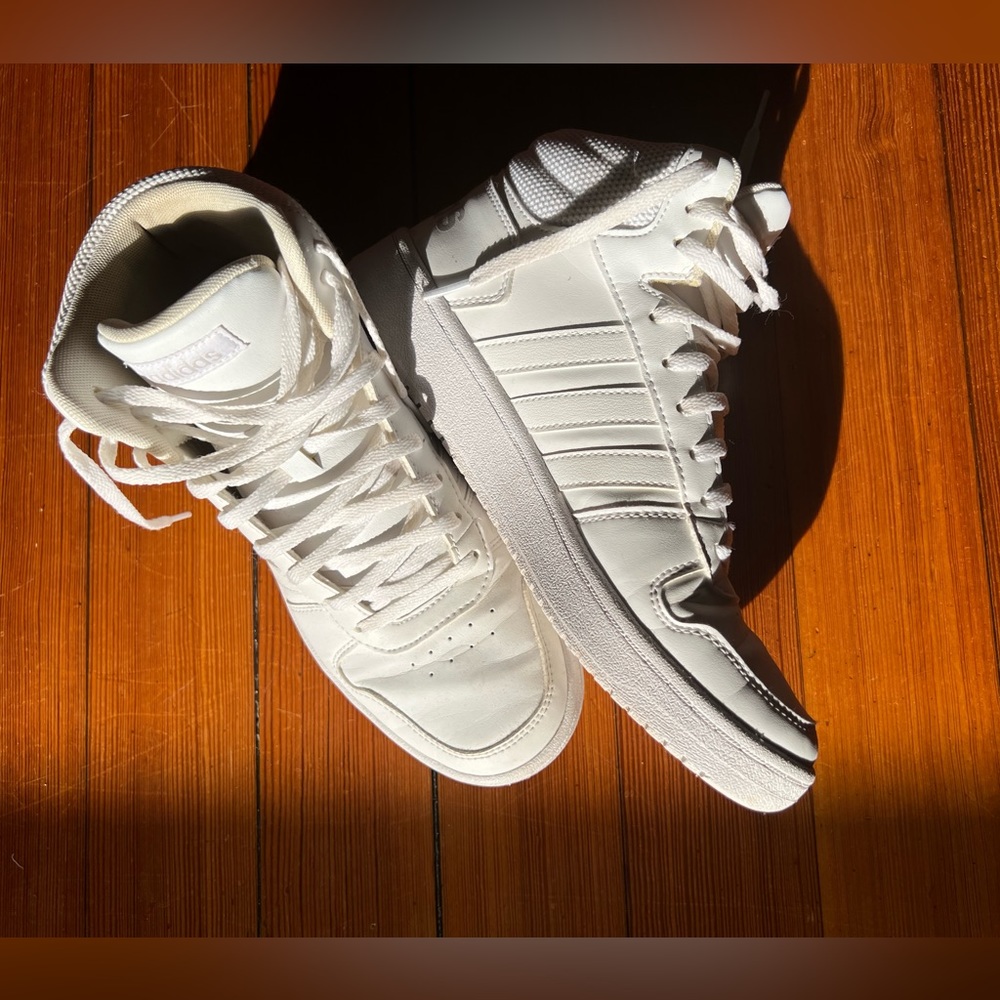 Adidas Hightop Sneaker White